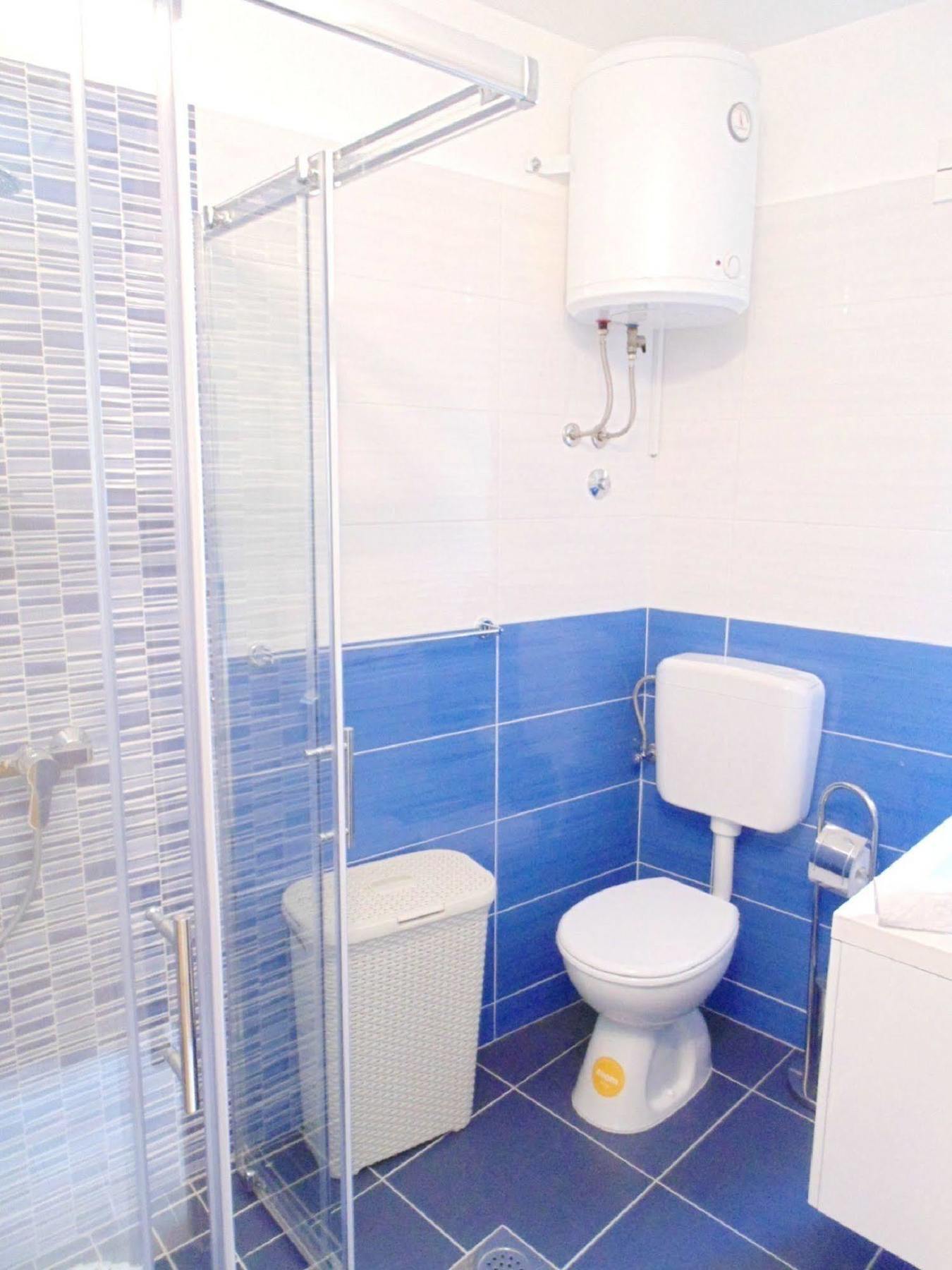 Peruzovic Rooms 1 سبليت المظهر الخارجي الصورة